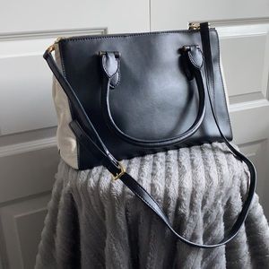 Black and White Lauren Ralph Lauren Leather Purse